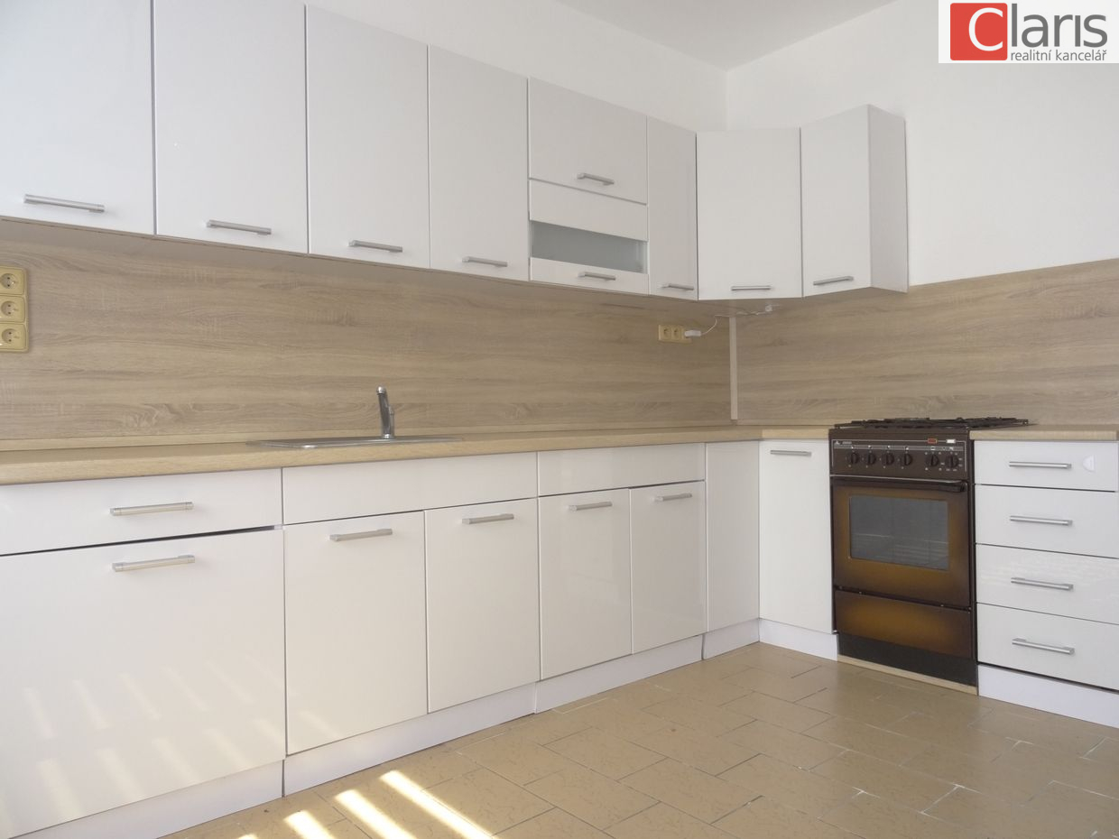 Pronájem bytu 3+1, Jičínská, Nový Jičín - obrázek č.2