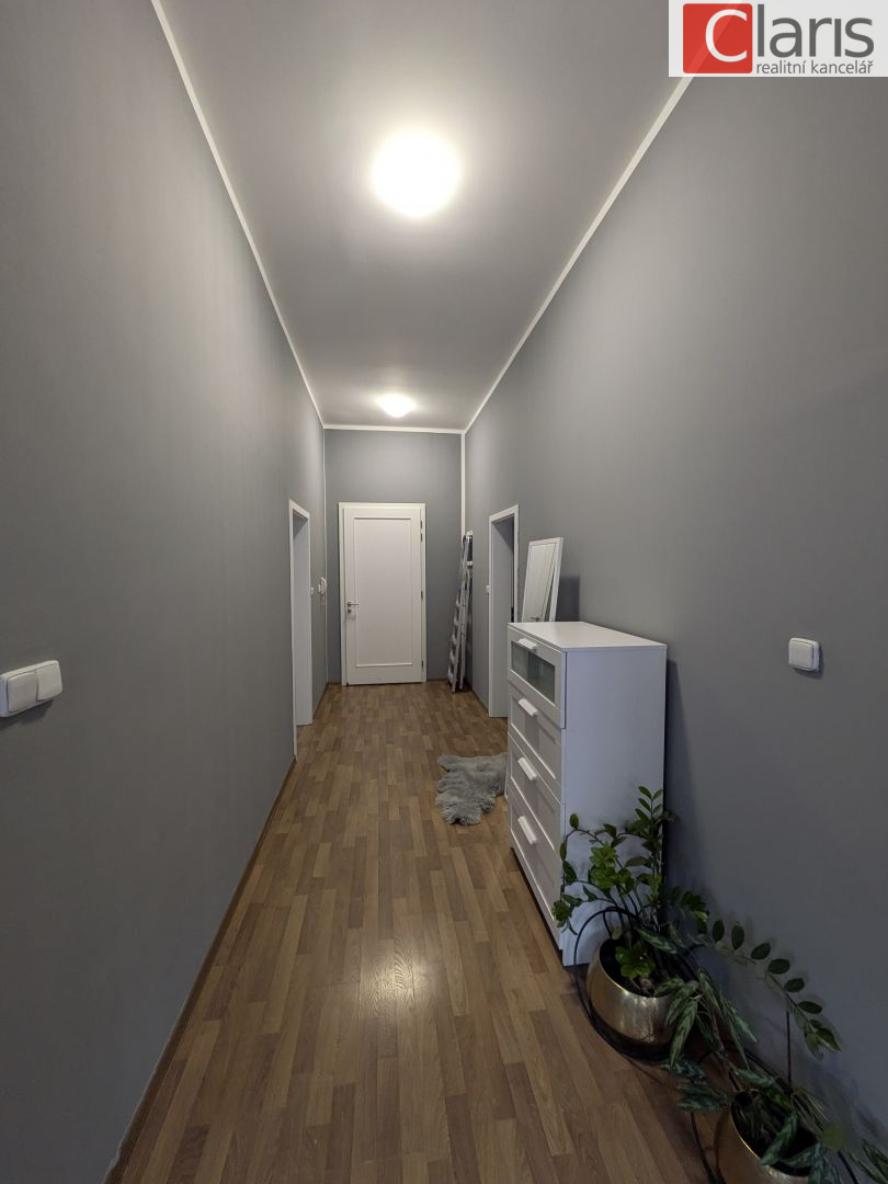 Pronájem nadstandartního bytu 2+kk v Opavě - obrázek č.9