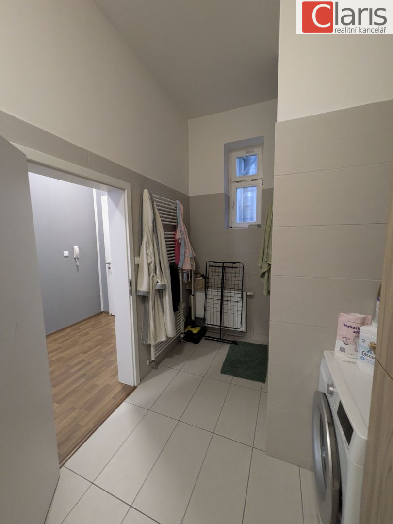 Pronájem nadstandartního bytu 2+kk v Opavě - obrázek č.10